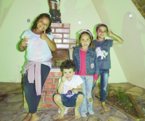 Luau Deus no Comando