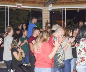 Luau Deus no Comando
