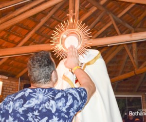 Luau Deus no Comando