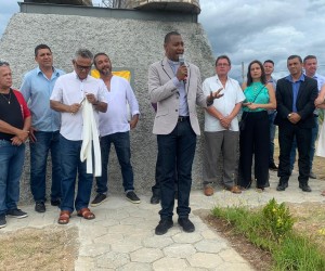 Inauguração estátua Padre Léo 