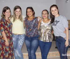 Tarde com as Filhas de Bethânia 
