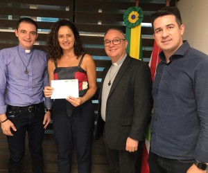 Entrega de convites - Governo do Estado de Santa Catarina