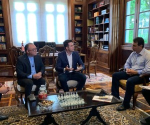 Entrega de convites - Governo do Estado de Santa Catarina
