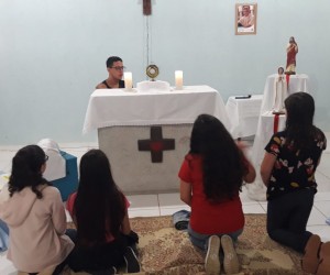 Encontro da 1ª Eucaristia, em Itaperuna (RJ)