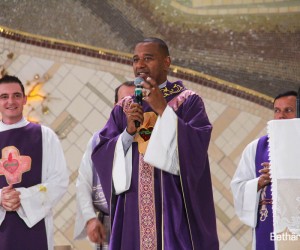 Santa Missa  com Pe. Marcelo Rossi  - Na Trilha da Cura