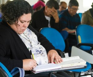 Consagrados participam de retiro de aprofundamento de dons