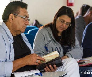 Consagrados participam de retiro de aprofundamento de dons