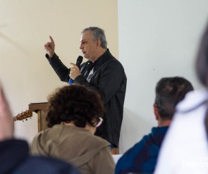 Consagrados participam de retiro de aprofundamento de dons