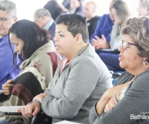 Consagrados participam de retiro de aprofundamento de dons