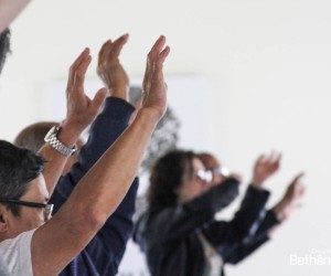 Consagrados participam de retiro de aprofundamento de dons