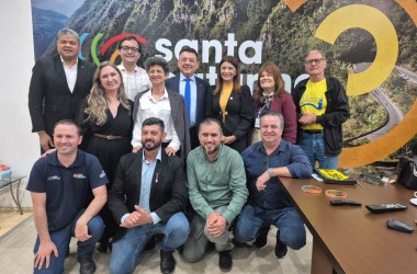 Reunião discute fomento ao Turismo de Base Comunitária em Santa Catarina na Setur