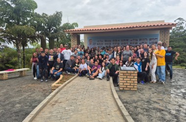 Emoção marca manhã de celebração dos 30 anos da Comunidade Bethânia
