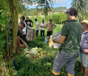 Curso de compostagem é realizado na Comunidade Bethânia
