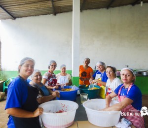 Recanto Uberlândia e Grupo de Casais Renascer realizam Galinhada Beneficente