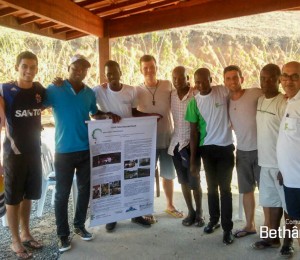 Recanto Itaperuna-RJ recebe 4 professores de Moçambique para oficina de Pastel. 