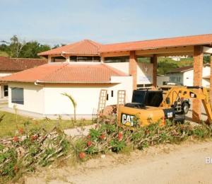 A providência de Deus que se realiza através da sua ajuda em nosso meio.