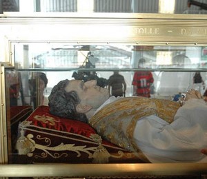 Relíquias de Dom Bosco ficarão permanentemente no Brasil
