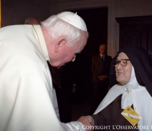 Morte de Irmã Lúcia, vidente de Fátima, completa 10 anos