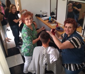 Voluntários proporcionam momentos de beleza aos Filhos e Filhas