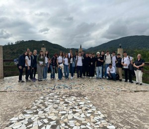 Estudantes de Nova Trento visitam Memorial Padre Léo e Comunidade Bethânia