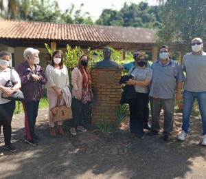 Comitiva da Prefeitura de Volta Redonda visita Recanto Lorena