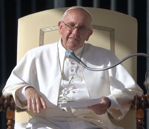 Família é lugar onde se treina o perdão recíproco, diz Papa