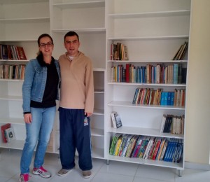 Biblioteca já é realidade na Comunidade Bethânia