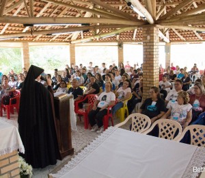 Com intercessão de Nossa Senhora, Bethânia realiza 2º Marial