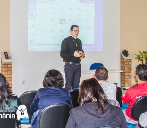 Comunidade Bethânia realiza capacitação interna