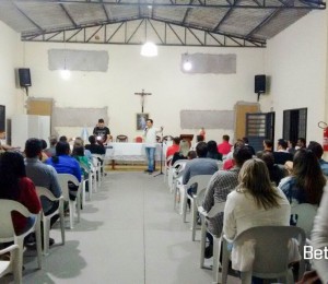 Noite de Louvor e Testemunho no Recanto Cianorte-PR, com a dupla do sertanejo Católico Álvaro Daniel