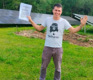 Comunidade Bethânia de Irati é contemplada com usina fotovoltaica e avança em sustentabilidade ambiental e social Comunidade Bethânia de Irati é contemplada com usina fotovoltaica e avança em sustentabilidade ambiental e social