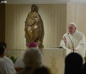 A humildade é o caminho da santidade, diz Papa em homilia