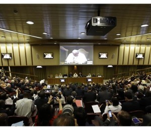 Prefeitos brasileiros no Vaticano: criação de agência multinacional contra a fome