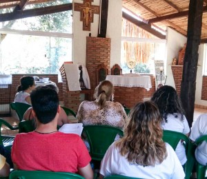 Recanto de Uberlândia-MG, promove dia de oração e formação para vocacionados de aliança da Comunidade Bethânia.
